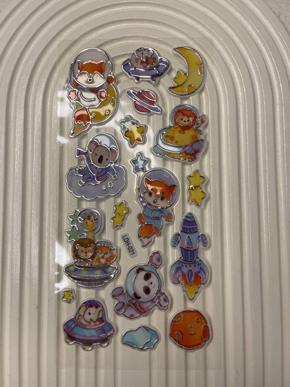 استیکر برجسته فضانورد